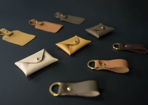 Leather Card Holder - Birthday Gift Ideas DIY